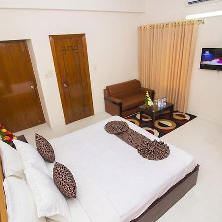 Hotel Suite Palace Baridhara Дака Екстериор снимка