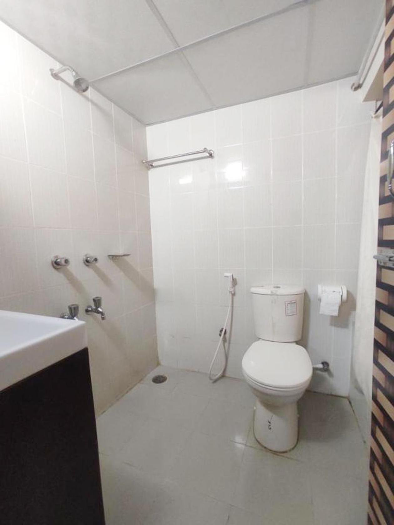 Hotel Suite Palace Baridhara Дака Екстериор снимка
