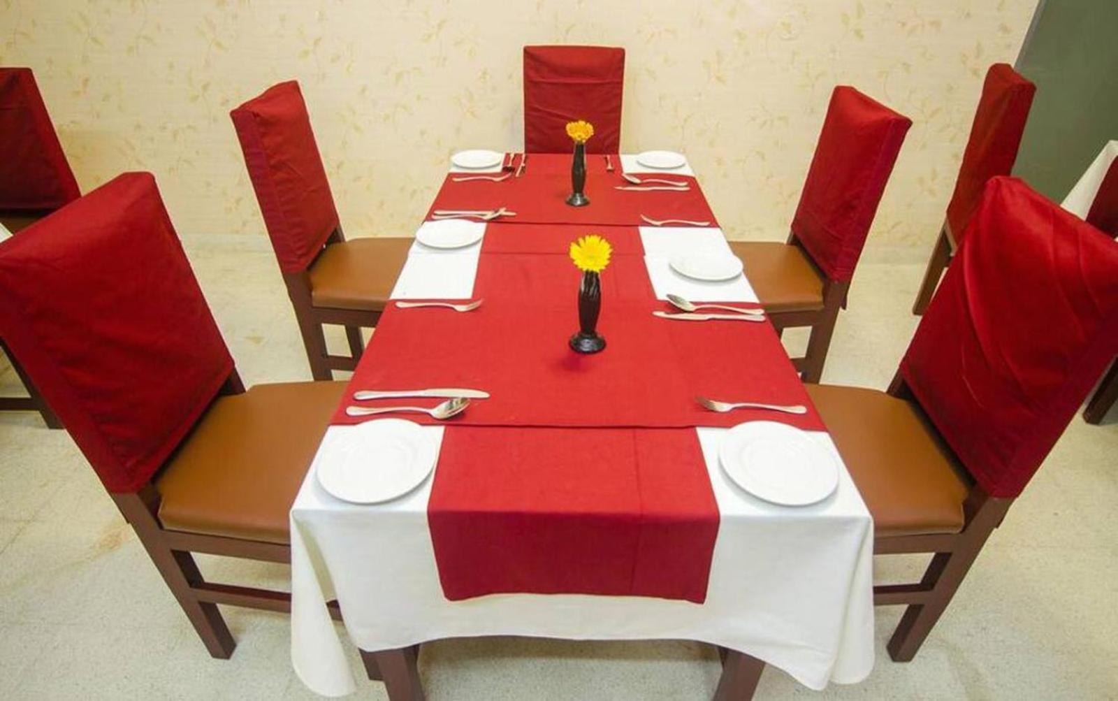 Hotel Suite Palace Baridhara Дака Екстериор снимка